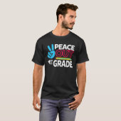 Peace Out 1st Grade Last Day of School Teacher Gir Tシャツ (正面フル)