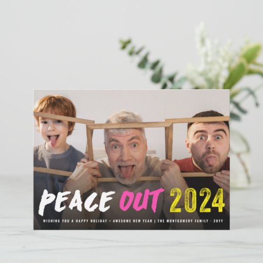 Peace Out 2024ブラシはっきりしたタイポグラフィモダン写真 シーズンカード (スタンド正面)