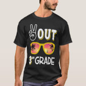 Peace Out 2nd Grade For 2nd Grade Graduation Tシャツ (正面)
