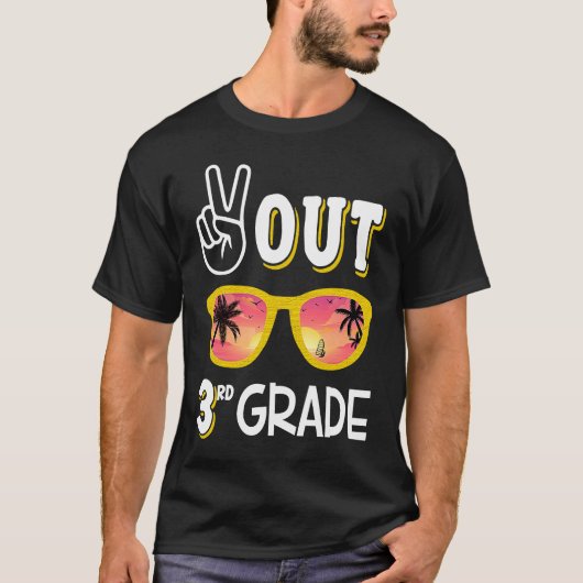 Peace Out 2nd Grade  For 2nd Grade Graduation Tシャツ (正面)