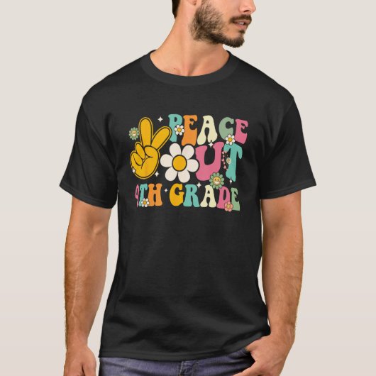 Peace Out 4th Grade Graduation Last Day Of School  Tシャツ (正面)