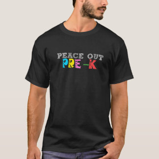 Peace Out Pre-K On Twosday 2-22-22 Goodbye Pre-K Tシャツ