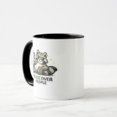 Peace Over People Funny Raccoon Introvert Design マグカップ (正面左)