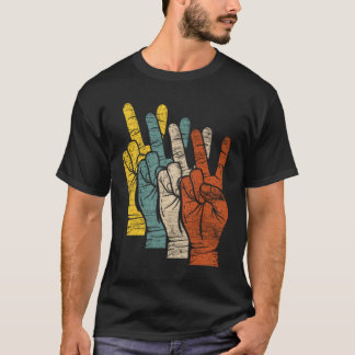 Peace Peace Sign Hands Tシャツ