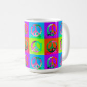 Peace sign groovy絞り染めグラフィティ絵を描スプレーアート コーヒーマグカップ (正面右)