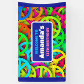 Peace Sign Pattern Groovy Sixties誕生日へようこそ 横断幕 (縦)