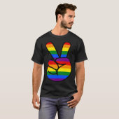 Peace Sign Rainbow Hippie Love Tシャツ (正面フル)