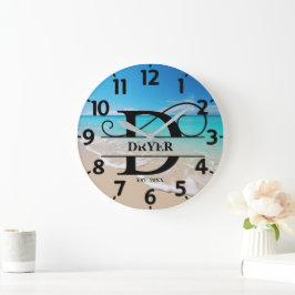 Peaceful Ocean Beach D Monogram ラージ壁時計