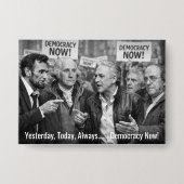 Peaceful Protest Button 缶バッジ (正面)