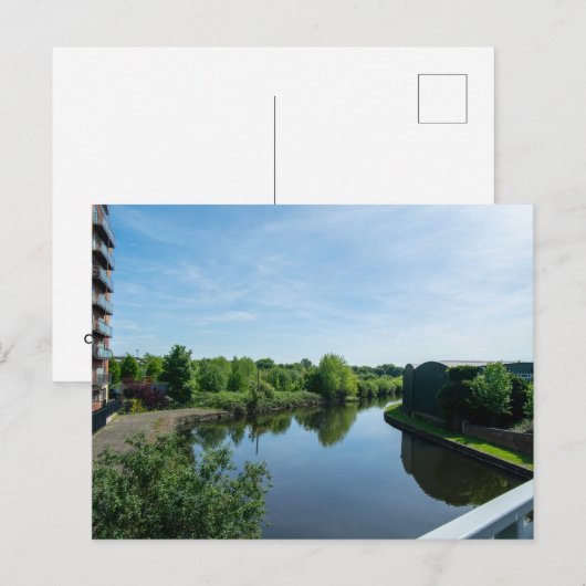 Peaceful Waterside at Wakefield Waterfront ポストカード (正面/裏面)