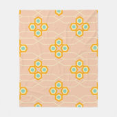 Peach background hexagonal floral pattern  フリースブランケット (正面)
