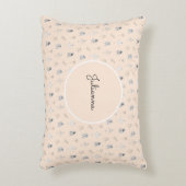 Peach Ballerina and Flowers アクセントクッション (正面(垂直))