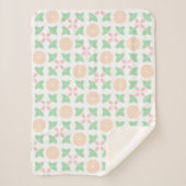 Peach florals & mint green leaves シェルパブランケット (正面)