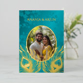 Peacock Jewel Tone Gold Wedding 箔招待状 (立ち正面)