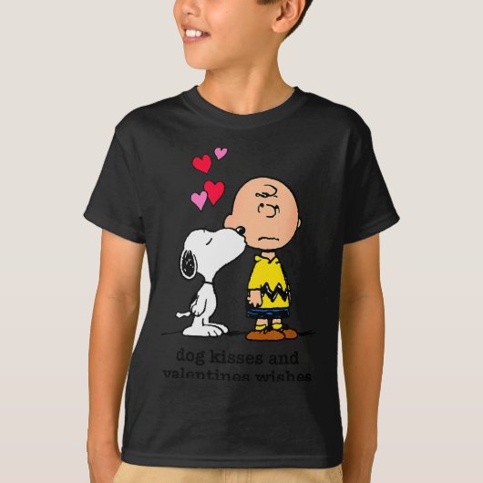 Peanuts - And Charlie Dog Kisses Valentine Wishes Tシャツ (正面)