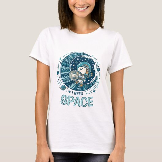 Peanuts | Snoopy Astronaut “I Need Space” Tシャツ (正面)