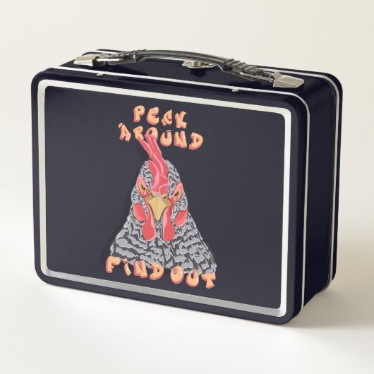 Peck Around Find Out—chicken pecking order メタルランチボックス (裏面)