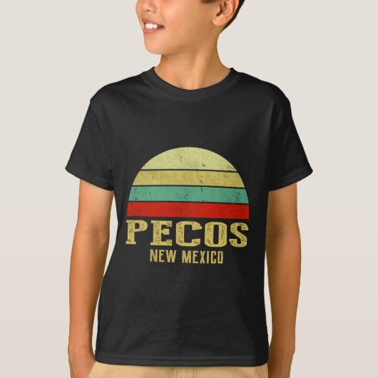 Pecos New Mexico Vintage Retro Sunset  Tシャツ (正面)