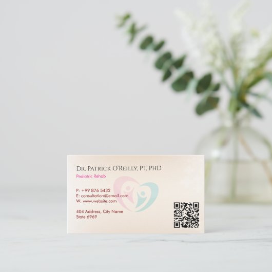 Pediatric Therapy Business | Light Red 名刺 (スタンド正面)