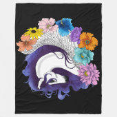 Pegasus Black Floral フリースブランケット (正面)