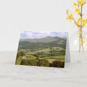 Pen y Fan and Criben, Brecon, Wales カード (黄色い花)