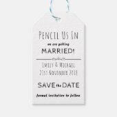 PENCIL US IN – 独自の作成SAVE THE DATEラベル ギフトタグ (正面)