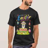 Penguin Bird Lover Funny Easter Egg Penguin Happy Tシャツ (正面)