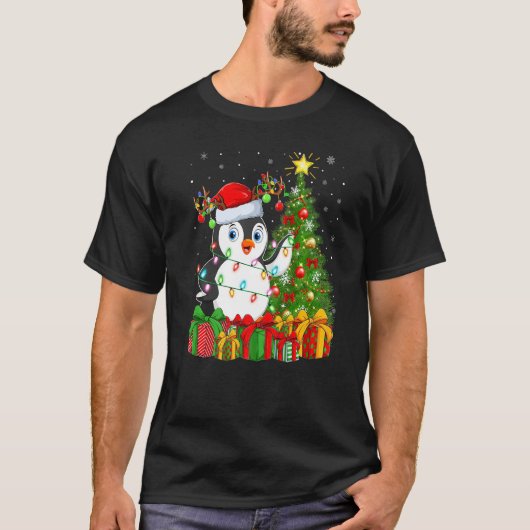 Penguin Bird  Xmas Holiday Santa Penguin Christmas Tシャツ (正面)