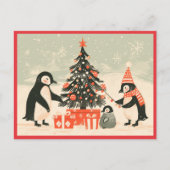 Penguin Family Decorating Christmas Tree シーズンポストカード (正面)