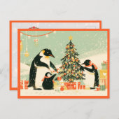 Penguin Family Decorating Christmas Tree Postcard シーズンポストカード (正面/裏面)