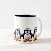 Penguin Family Holding Hands ツートーンマグカップ (正面右)