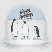 Penguin Family Personalized Christmas Snow Globe (正面)