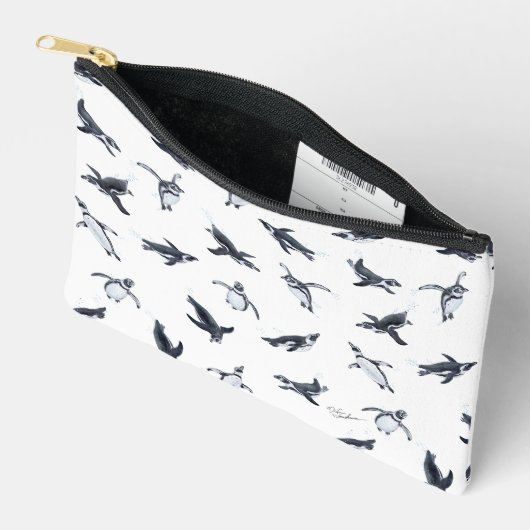 Penguin Flight Squad | Ocean Art Design アクセサリーポーチ (見開き)