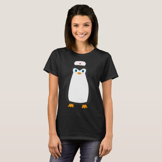 Penguin Wears Nurse Hat Nursing Tシャツ (正面フル)