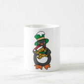Penguin With A Teddy Bear Mug コーヒーマグカップ (中央)