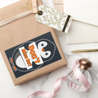 Penguin with Don't Miss Out Sign 長方形シール