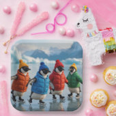 Penguins Ice Skating On an Arctic Lake ペーパープレート (パーティー)
