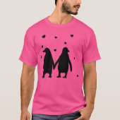 Penguins in love love each other penguins tシャツ (正面)
