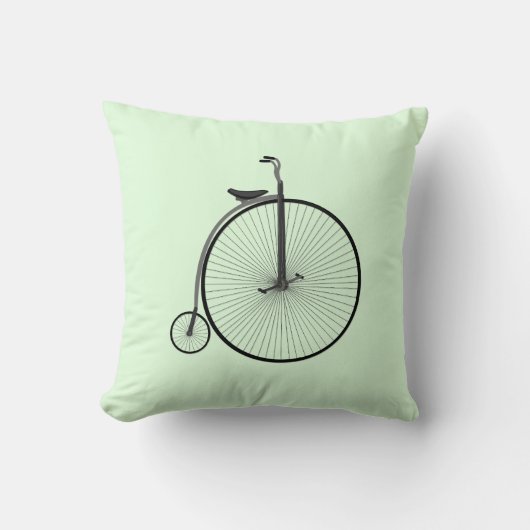 Penny-Farthing High-Wheel Antique Bicycle on Mint クッション (正面)