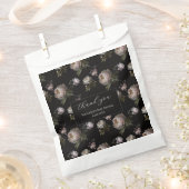 Peony Moody Floral Baby Shower Thank You Sticker フェイバーバッグ (クリップ留めされた状態)