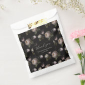 Peony Moody Floral Baby Shower Thank You Sticker フェイバーバッグ (封をした状態)