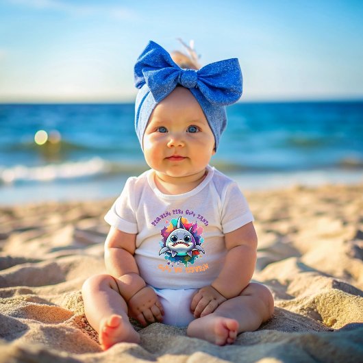 Pequeno Tiburón ベビーTシャツ