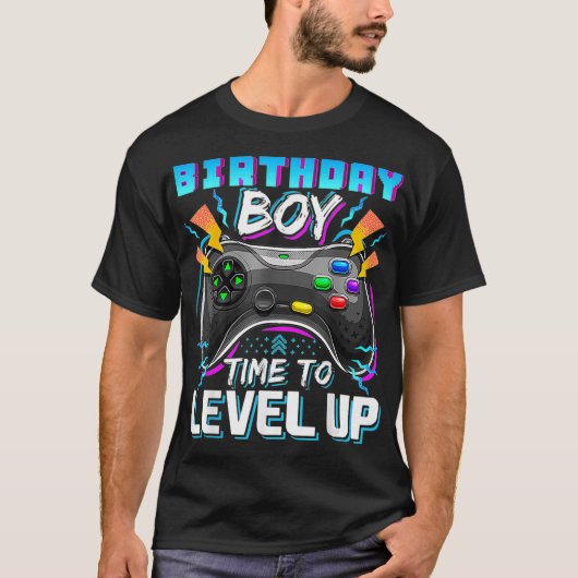 Perfect Gamer Idea On Birthday Time to Level Up Vi Tシャツ (正面)