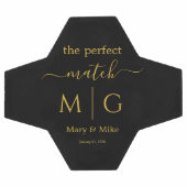 Perfect Match Monogrammed Couple Name Black サッカーボール (フラット)