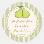 Perfect pair sage green pear bridal shower favor ラウンドシール (正面)