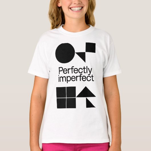 Perfectly Imperfect - Geometric Harmony Tシャツ (正面)