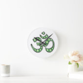 "Peridot"ストーンを含むOMシンボル ラウンド壁時計 (ホーム)