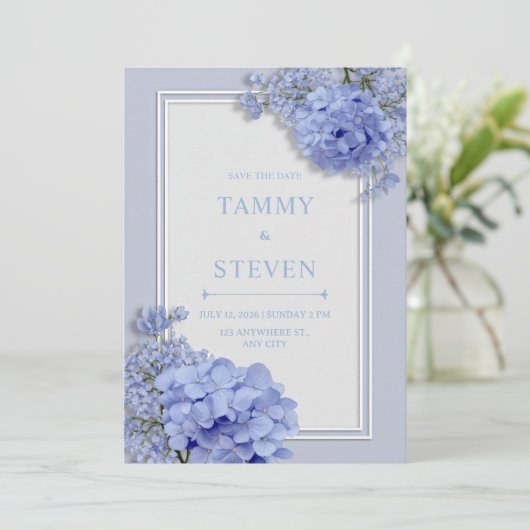 Periwinkle Blue Hydrangea Botanical Frame Wedding 招待状 (スタンド正面)