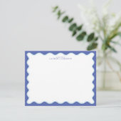 Periwinkle & Icy Blue Wavy Border Note Card 招待状 (スタンド正面)