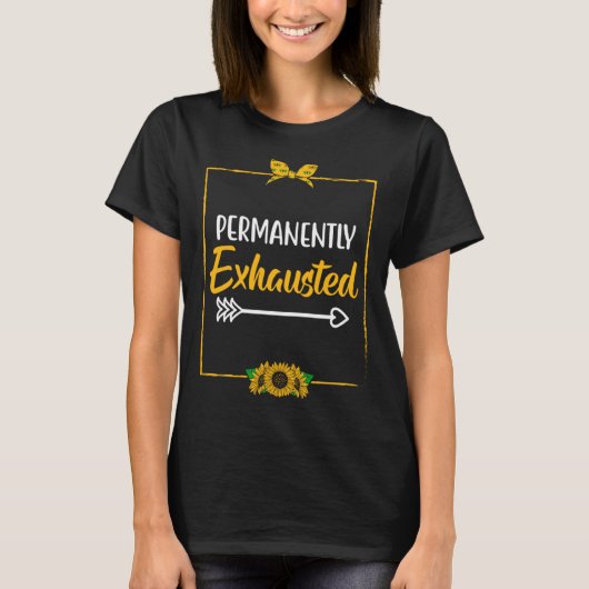 Permanently Exhausted Parents Dad Jokes Mom Dad Pu Tシャツ (正面)